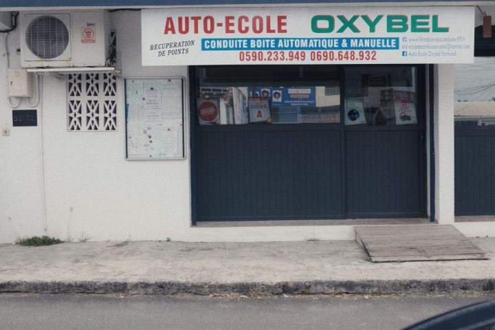 Cours de conduite auto-école Guadeloupe